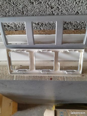 1 Cache prise triple