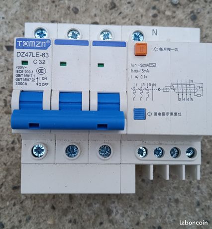 1 Disjoncteur 32A tétrapolaire triphasé 3P+N avec différentiel 30mA plus &