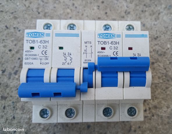 1 Inverseur de Source 32A Monophasé Manuel Transfert plus