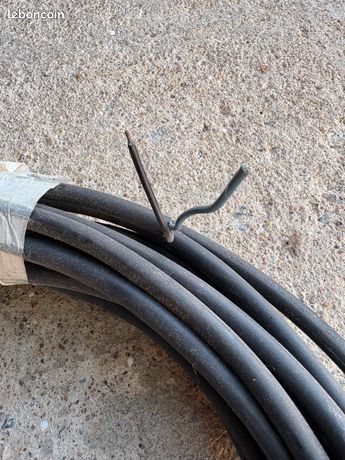 1 reste de couronne de câble électrique 2 /15 rigide bleu et noir14 m