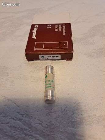 10 cartouches fusibles 10x38 LEGRAND 500v 0.5A - Lot83