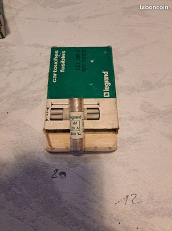 10 cartouches fusibles 14x51 LEGRAND 500v 20A - lot93
