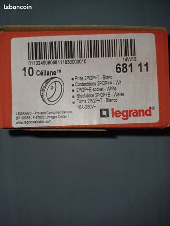 100 Enjoliveurs prises Céliane Legrand