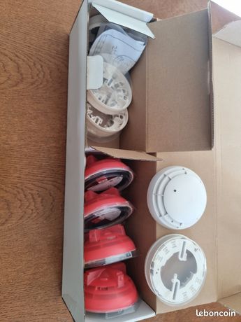 100% NEUF Lot de 5 détecteurs de fumee detectomat ct 3002 o technical