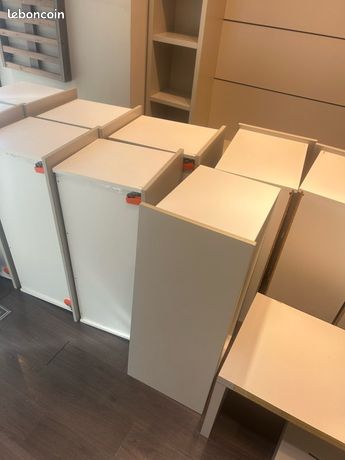 14 Meuble tiroires lots