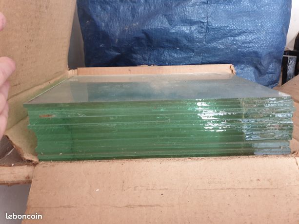 14 Vitres 19 cm x 28 cm neuve cm12