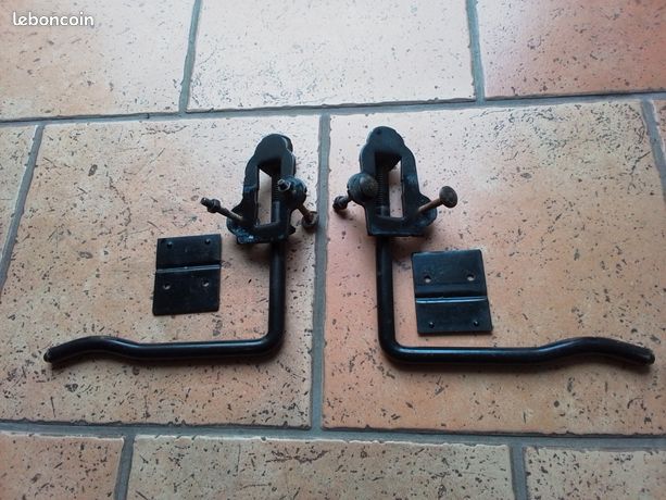 2 arrêts volets à poignée acier TBE Valeur 33