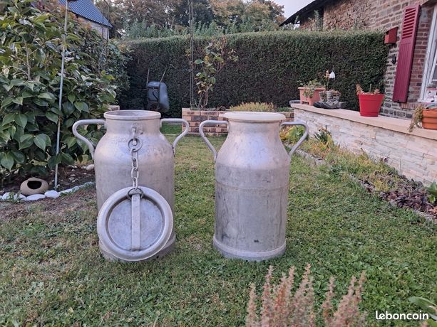 2 bidons à lait