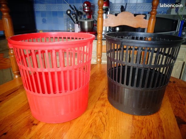 2 corbeilles a papier