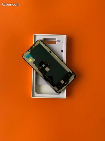 2 Écrans iPhone XS neuf + J. D’étanchéité