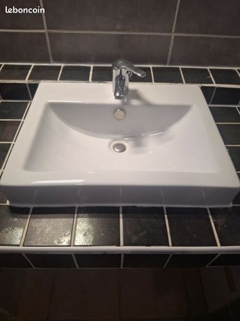 2 lavabos + mitigeurs