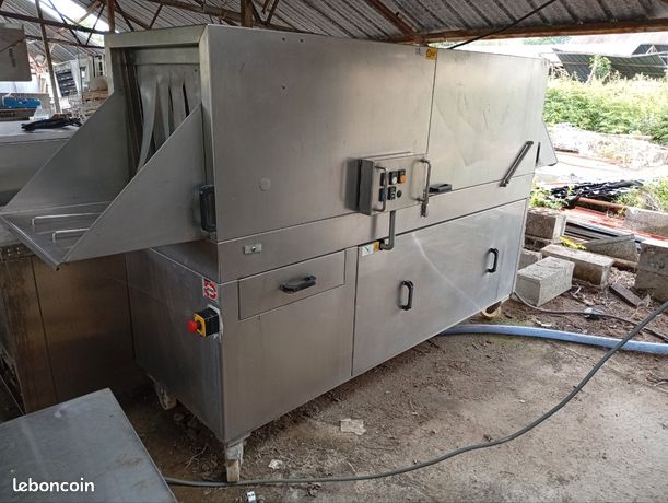 2 Lave-vaisselle tunnel