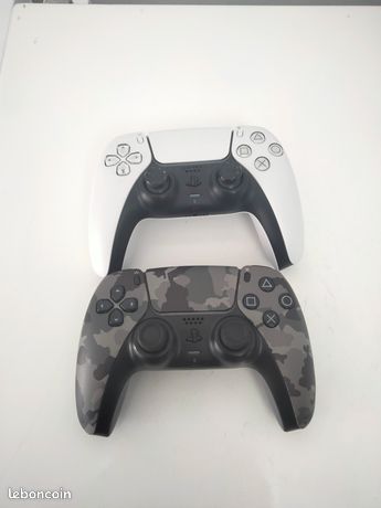 2 manettes de ps5 pour pièces