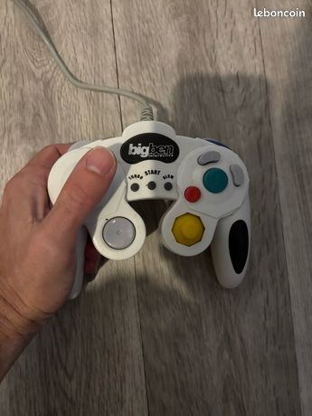 2 Manettes GameCube