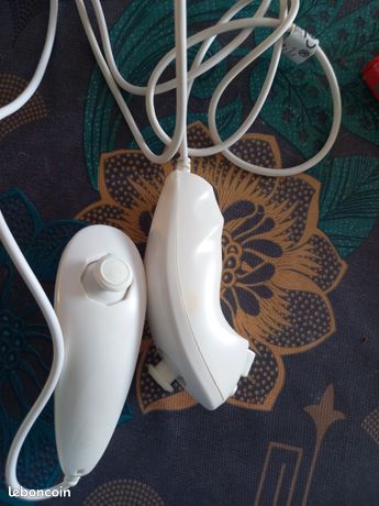 2 manettes kunchunks pour console wii Nintendo