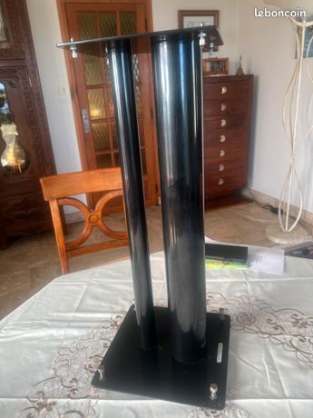 2 pieds d'enceinte
