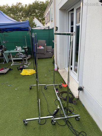 2 Portants professionnels