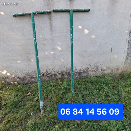 2 poteaux étendoirs