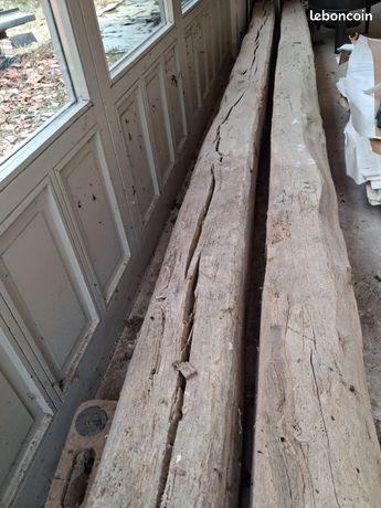 2 Poutres en chene 17/18 cm