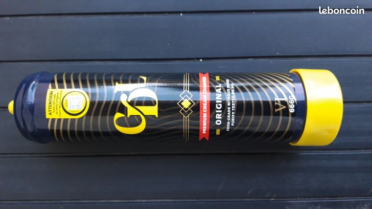 2 recharges pour siphon à Chantilly