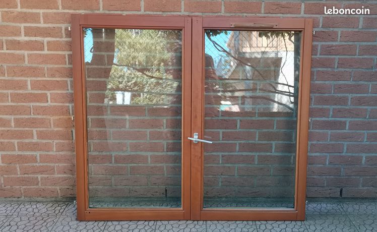 2 vantaux fenêtre bois exotique