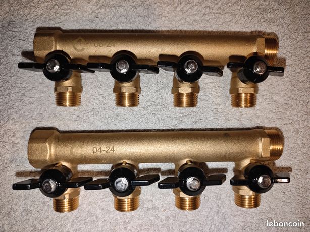 2 x Nourrices Collecteurs 4 sorties en 15/21 - Entrée/Sortie en 20/27 - Jamais servies