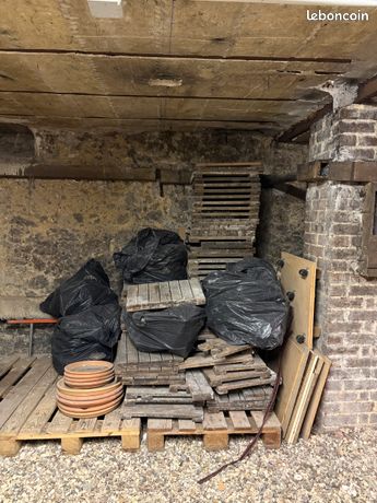 20 mètres carré de dalles de terrasse en Tek avec plots