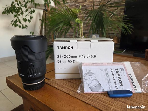 28-200 28-56 tamron monture Sony E