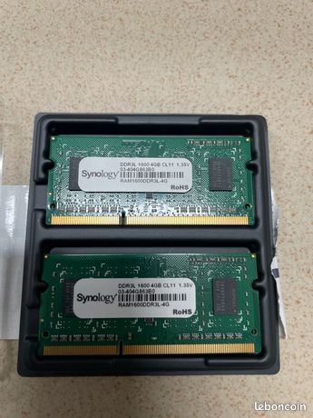 2 Barrettes de mémoire DD3L Synology 4GB
