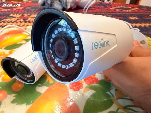 2x Reolink RLC-510A Caméra PoE