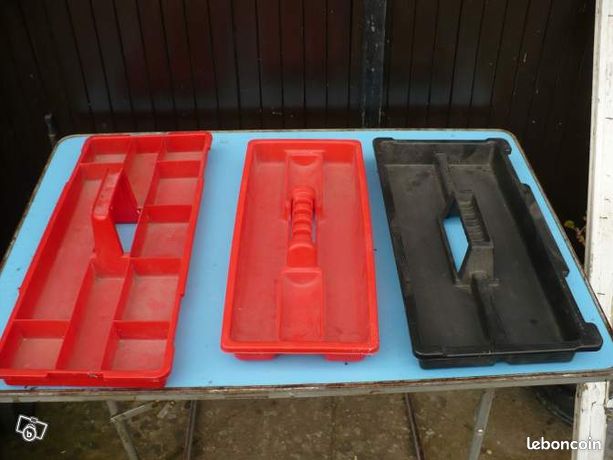 3 Bacs/ outils en plastique avec cases/ poignées /