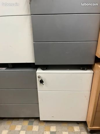 3 caissons de bureau métallique professionnel