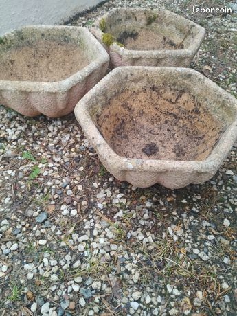 3 jardinières ou autre en pierre en BE