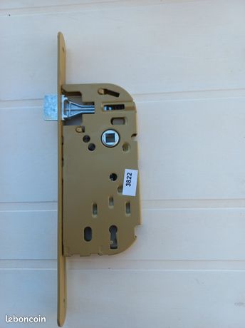 3 serrures de porte