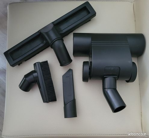 4 brosses pour aspirateurs Neuves