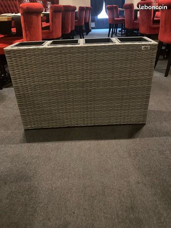 4 grands bacs à fleurs STILISTA