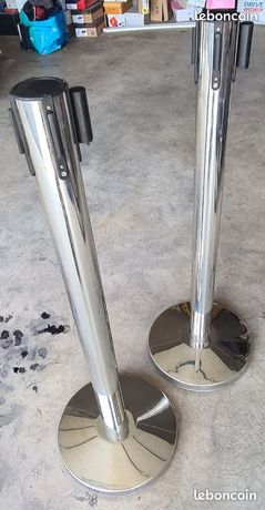 4 poteaux chrome à sangle