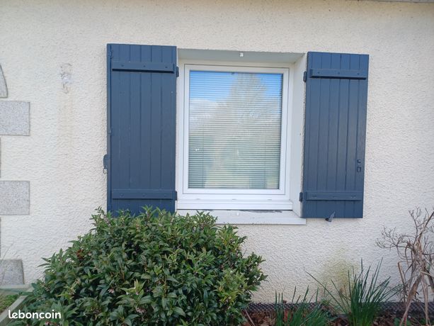 4 volets bois pour fenêtres 1300 x 1000 mm