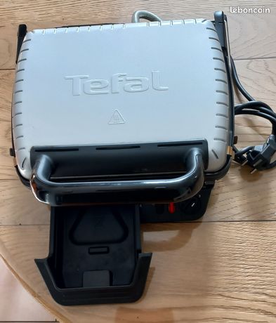 40 euros grille viande tefal 2000w