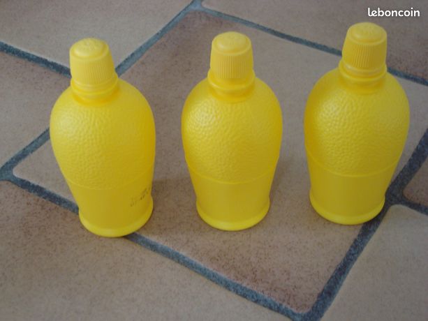 46 Flacons Plastiques Jaunes Durs 125 ml