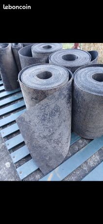 4 rouleaux de feutres bitumeux + reste de rouleaux