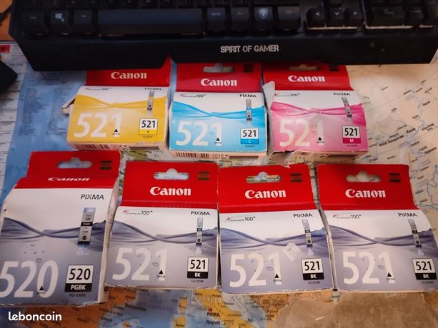 7 cartouches d'imprimante canon 520 et 521