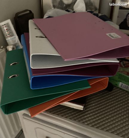 9 Classeurs 2 anneaux