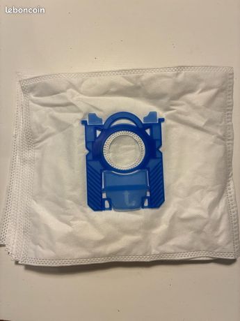 9 Sacs aspirateur marque Electrolux AEG Philips et dautres marques