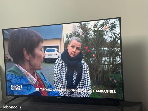 Télévision sharp