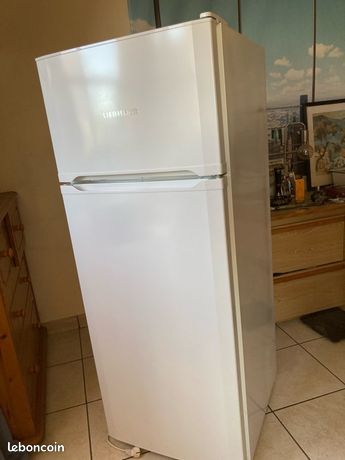 Réfrigérateur LIEBHERR neuf