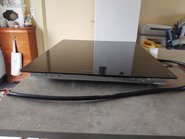 Plaque vitrocéramique