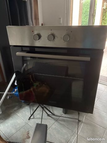 four encastrable + plaque de cuisson