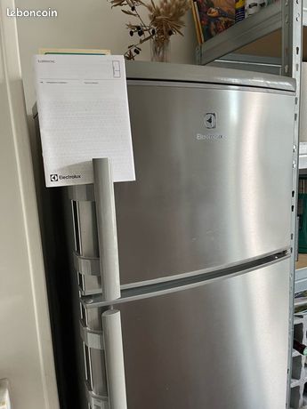 À vendre Frigo congélateur