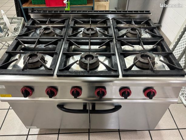 Piano 6 feu excellent état